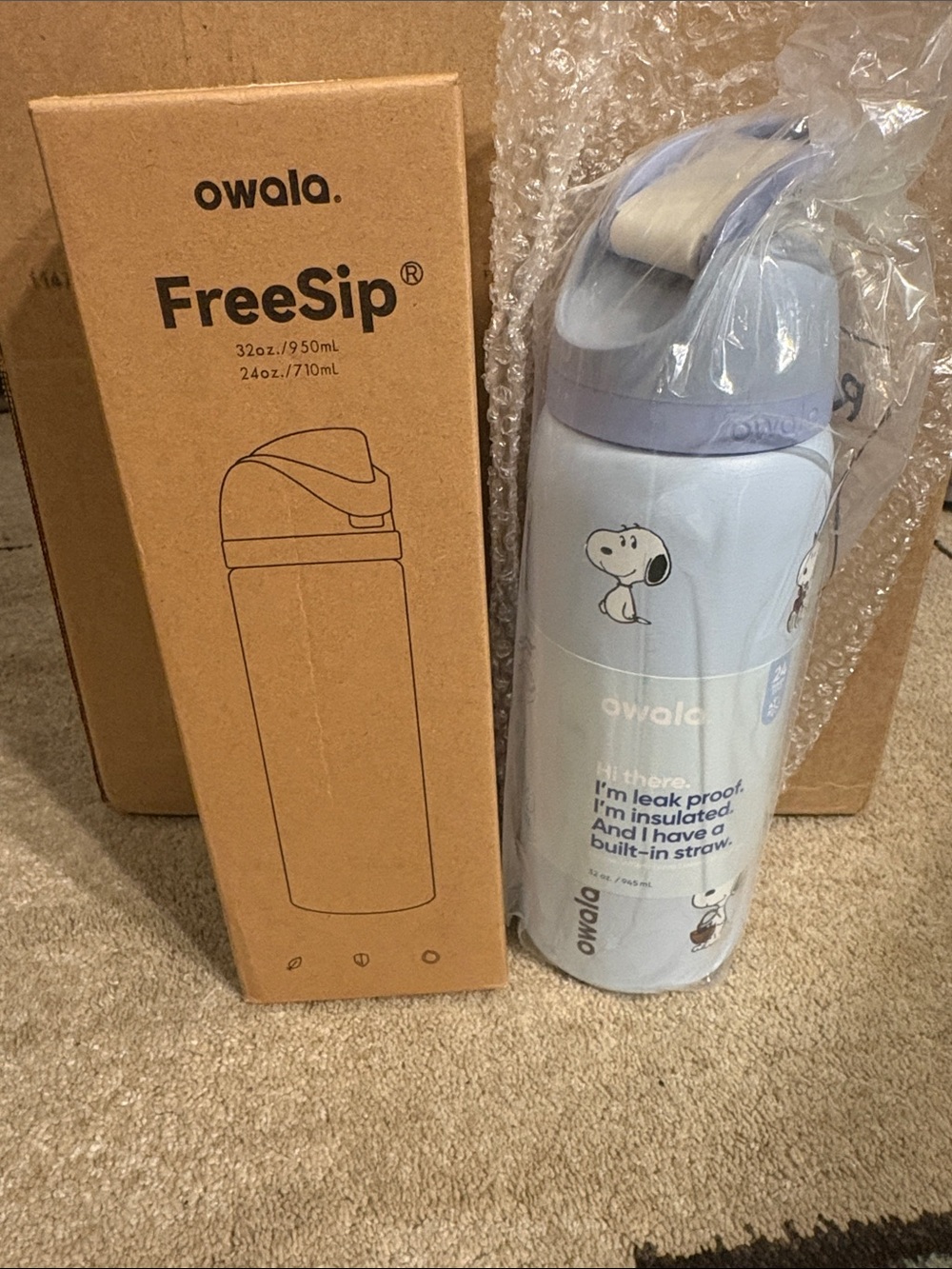 NEW Snoopy Owala 32oz FreeSip ❤️